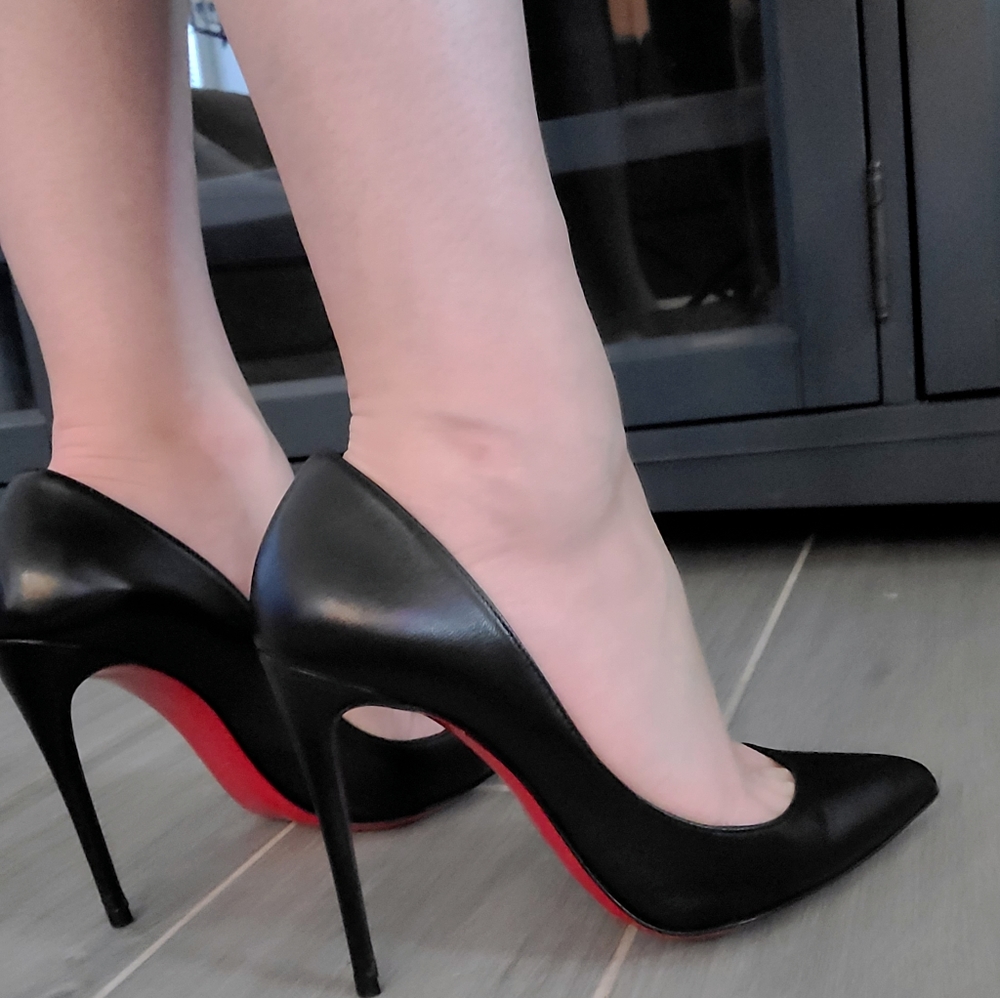 100mm, Size 36; Excellent Condition Christian Louboutin Kate’s in Nappa Leather